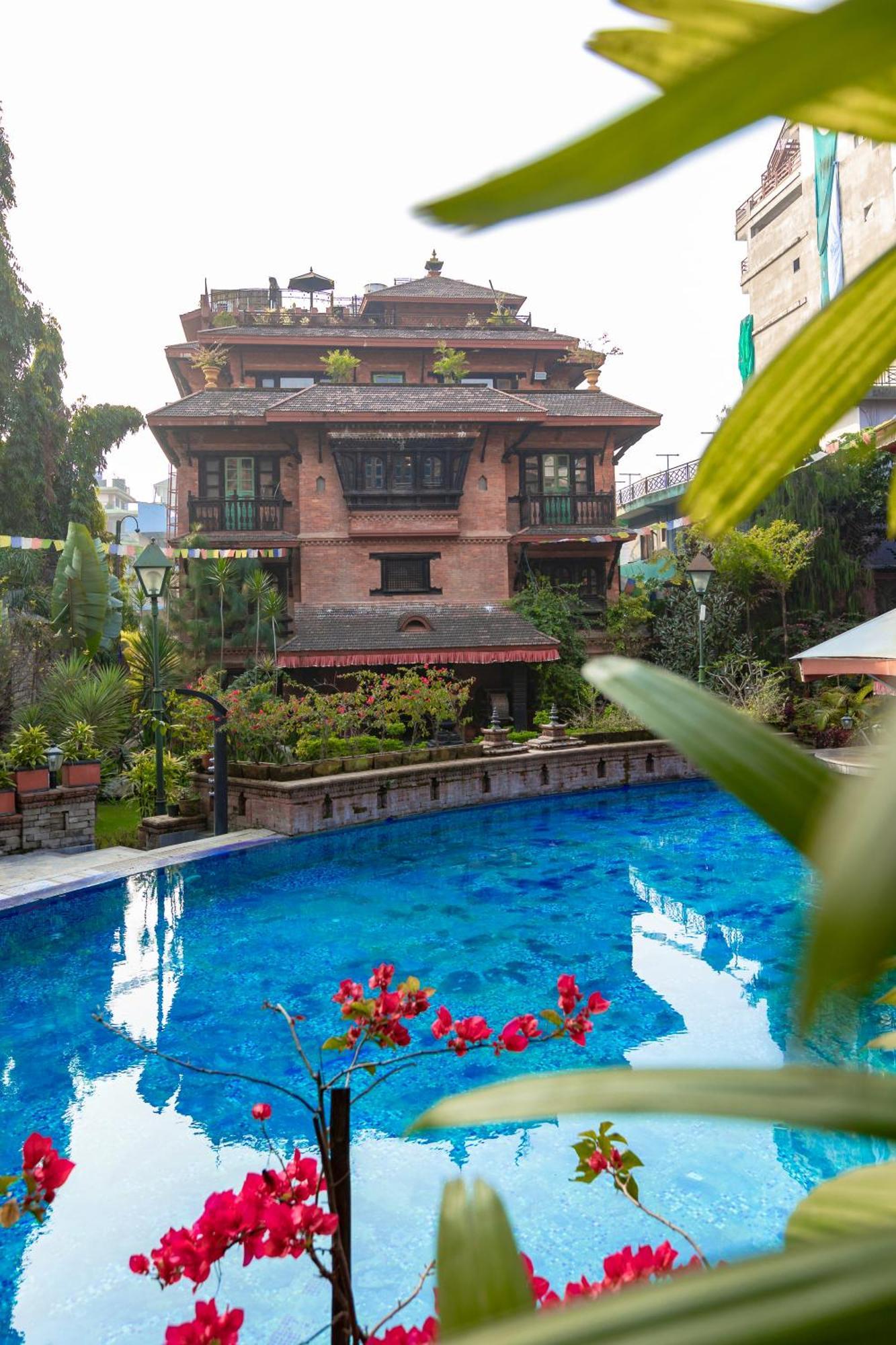 Heritage Hotel Suites And Spa Pokhara Exterior foto